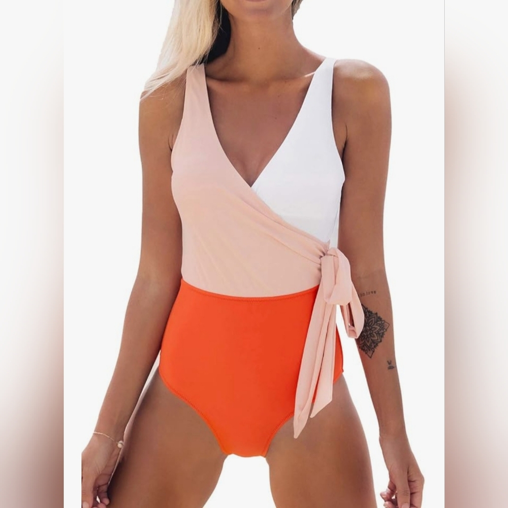 NWT* CUPSHE one Piece Swimsuit M